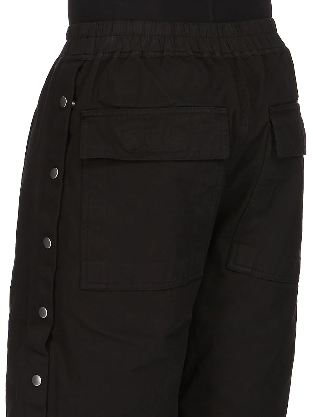 DU01F4373_CVS_09 | WIDE PUSHER SHORTS - Image 5