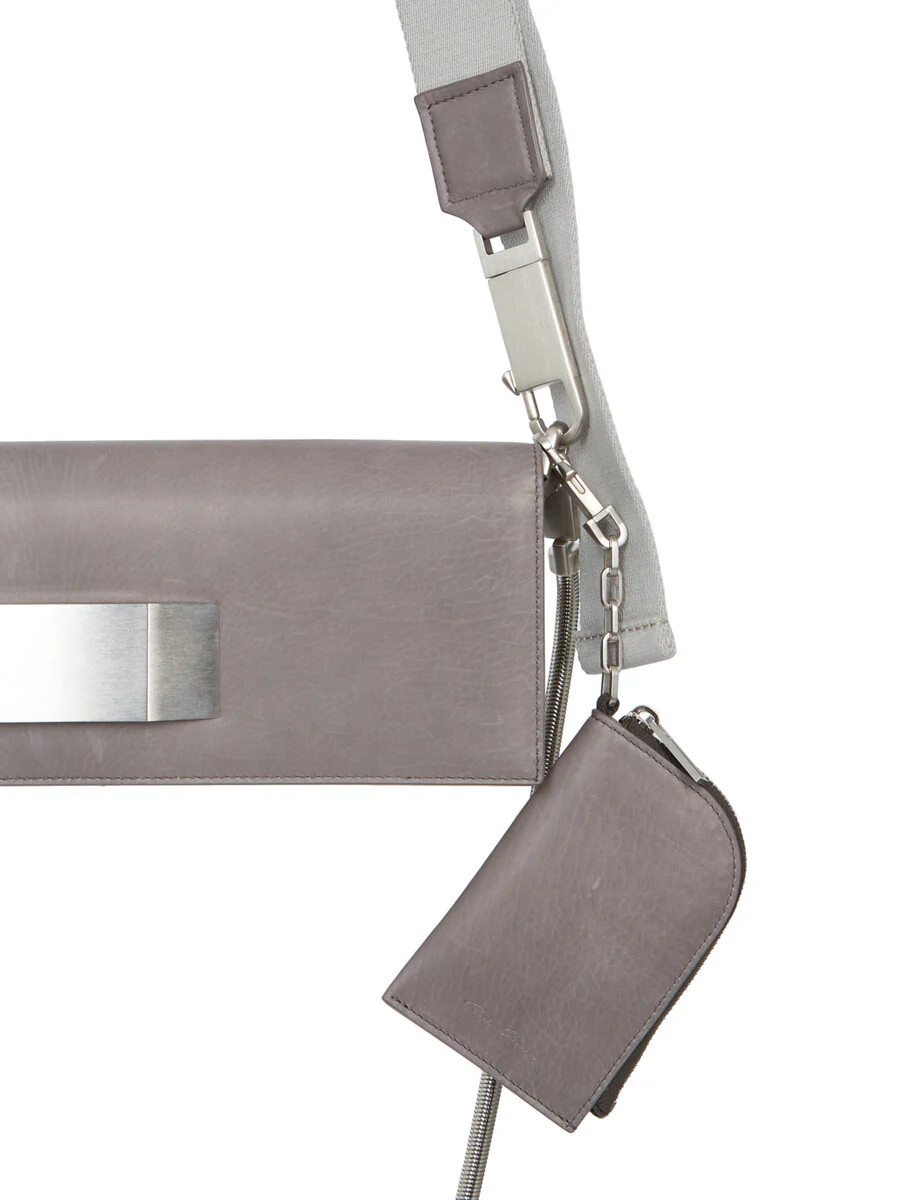 RA02E0742_LCAWEH_34 | GRIFFIN BAGUETTE - Image 5