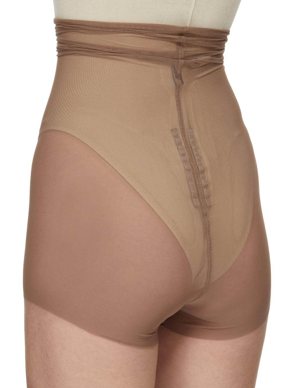 RO01F6395_TUS_44 | HIGHWASTED STRETCH SHORTS - Image 5